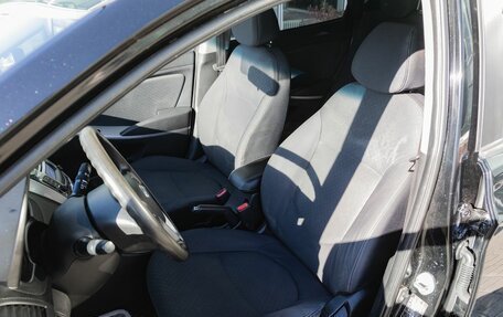 Hyundai Solaris II рестайлинг, 2014 год, 700 000 рублей, 14 фотография