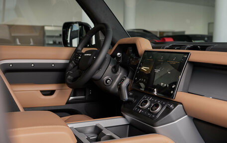 Land Rover Defender II, 2026 год, 16 400 000 рублей, 10 фотография