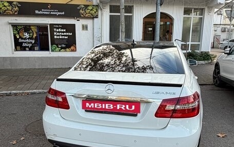 Mercedes-Benz E-Класс, 2010 год, 1 600 000 рублей, 5 фотография