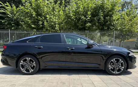 KIA K5, 2021 год, 1 800 000 рублей, 2 фотография