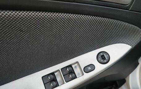 Hyundai Solaris II рестайлинг, 2013 год, 770 000 рублей, 6 фотография