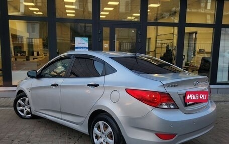 Hyundai Solaris II рестайлинг, 2013 год, 770 000 рублей, 3 фотография