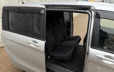 Honda Freed I, 2015 год, 899 000 рублей, 15 фотография
