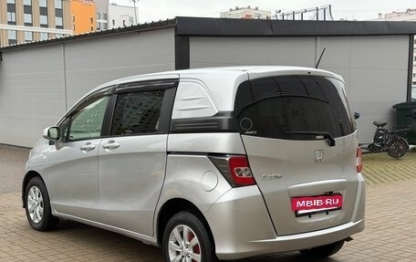 Honda Freed I, 2015 год, 899 000 рублей, 6 фотография