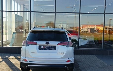 Toyota RAV4, 2019 год, 2 600 000 рублей, 6 фотография