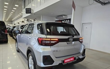Toyota Raize I, 2023 год, 2 649 000 рублей, 7 фотография