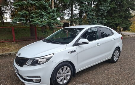 KIA Rio III рестайлинг, 2016 год, 1 160 000 рублей, 1 фотография