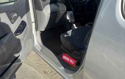 Toyota FunCargo, 2001 год, 370 000 рублей, 1 фотография