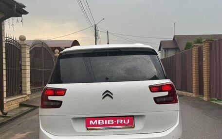Citroen C4 Picasso II рестайлинг, 2017 год, 960 000 рублей, 3 фотография