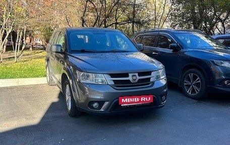 Fiat Freemont, 2013 год, 1 050 000 рублей, 2 фотография