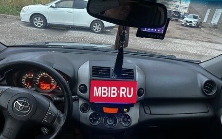 Toyota RAV4, 2010 год, 1 300 000 рублей, 4 фотография
