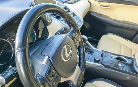 Lexus NX I, 2017 год, 2 490 000 рублей, 14 фотография