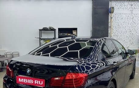BMW 5 серия, 2014 год, 2 000 000 рублей, 3 фотография
