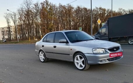 Hyundai Accent II, 2008 год, 275 000 рублей, 3 фотография