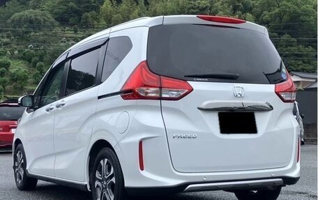 Honda Freed II, 2023 год, 1 250 000 рублей, 7 фотография