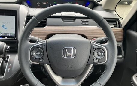 Honda Freed II, 2023 год, 1 250 000 рублей, 13 фотография