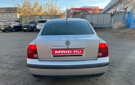 Volkswagen Passat B5+ рестайлинг, 1998 год, 270 000 рублей, 2 фотография