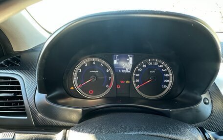 Hyundai Solaris II рестайлинг, 2014 год, 900 000 рублей, 8 фотография
