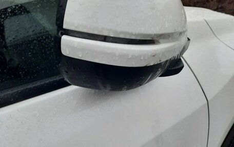 Honda Vezel, 2014 год, 1 800 000 рублей, 2 фотография