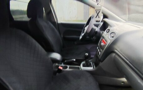 Ford Focus II рестайлинг, 2006 год, 300 000 рублей, 3 фотография