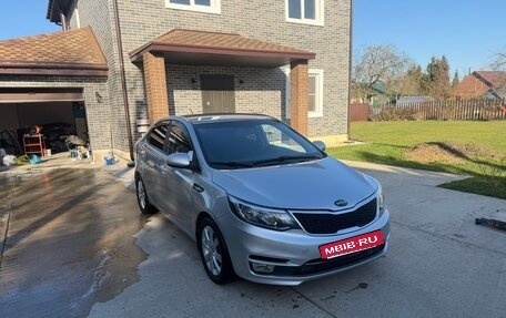 KIA Rio III рестайлинг, 2016 год, 600 000 рублей, 2 фотография