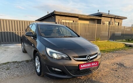 Opel Astra J, 2018 год, 720 000 рублей, 1 фотография