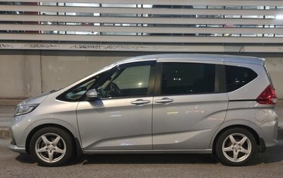 Honda Freed II, 2019 год, 1 820 000 рублей, 1 фотография
