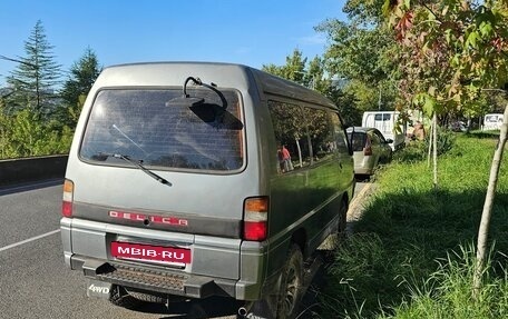 Mitsubishi Delica III, 1992 год, 1 099 000 рублей, 6 фотография