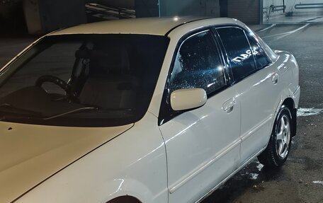 Mazda Familia, 2000 год, 215 000 рублей, 2 фотография