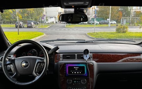 Chevrolet Tahoe III, 2008 год, 1 950 000 рублей, 4 фотография
