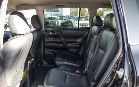 Toyota Highlander III, 2012 год, 1 638 000 рублей, 8 фотография