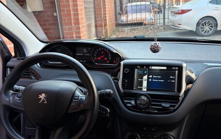 Peugeot 208 II, 2013 год, 1 100 000 рублей, 6 фотография