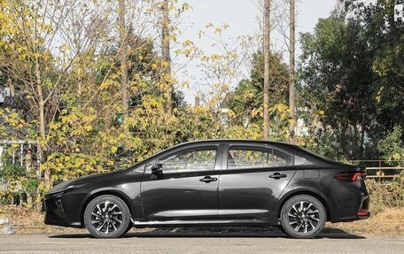 Toyota Corolla, 2023 год, 1 850 000 рублей, 4 фотография