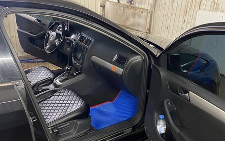 Volkswagen Jetta VII, 2013 год, 1 100 000 рублей, 5 фотография