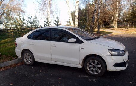 Volkswagen Polo VI (EU Market), 2012 год, 300 000 рублей, 3 фотография