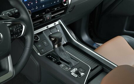 Lexus GX, 2026 год, 15 390 000 рублей, 13 фотография