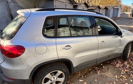 Volkswagen Tiguan I, 2012 год, 650 000 рублей, 3 фотография