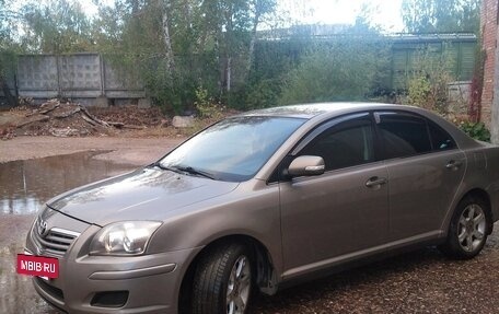 Toyota Avensis III рестайлинг, 2006 год, 650 000 рублей, 4 фотография