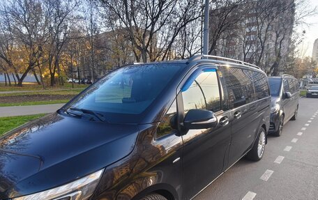 Mercedes-Benz V-Класс, 2016 год, 3 000 000 рублей, 4 фотография
