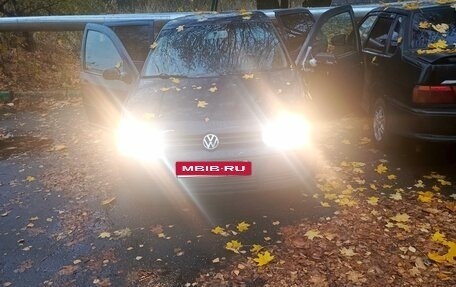 Volkswagen Golf IV, 2003 год, 280 000 рублей, 10 фотография