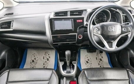 Honda Fit III, 2015 год, 999 000 рублей, 11 фотография