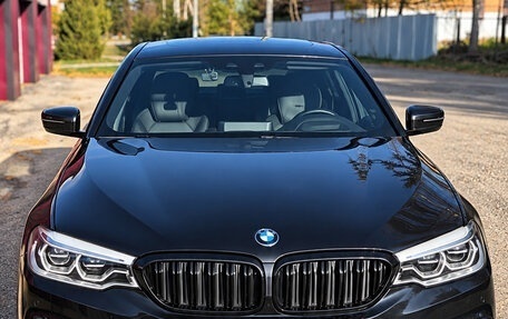 BMW 5 серия, 2019 год, 2 899 999 рублей, 3 фотография