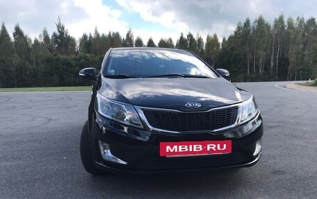 KIA Rio III рестайлинг, 2012 год, 830 000 рублей, 2 фотография