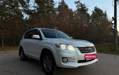 Toyota RAV4, 2012 год, 1 515 000 рублей, 2 фотография