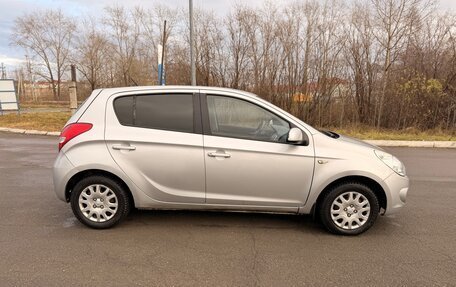 Hyundai i20 IB рестайлинг, 2009 год, 363 000 рублей, 4 фотография