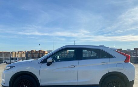 Mitsubishi Eclipse Cross, 2022 год, 2 380 000 рублей, 2 фотография