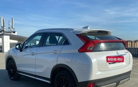 Mitsubishi Eclipse Cross, 2022 год, 2 380 000 рублей, 3 фотография