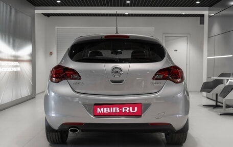 Opel Astra J, 2012 год, 645 000 рублей, 6 фотография