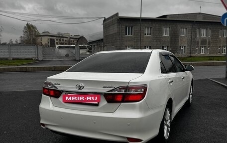 Toyota Camry, 2015 год, 2 250 000 рублей, 6 фотография