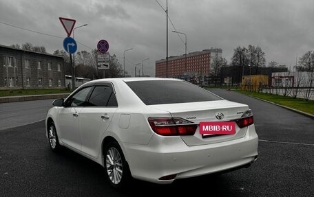 Toyota Camry, 2015 год, 2 250 000 рублей, 8 фотография